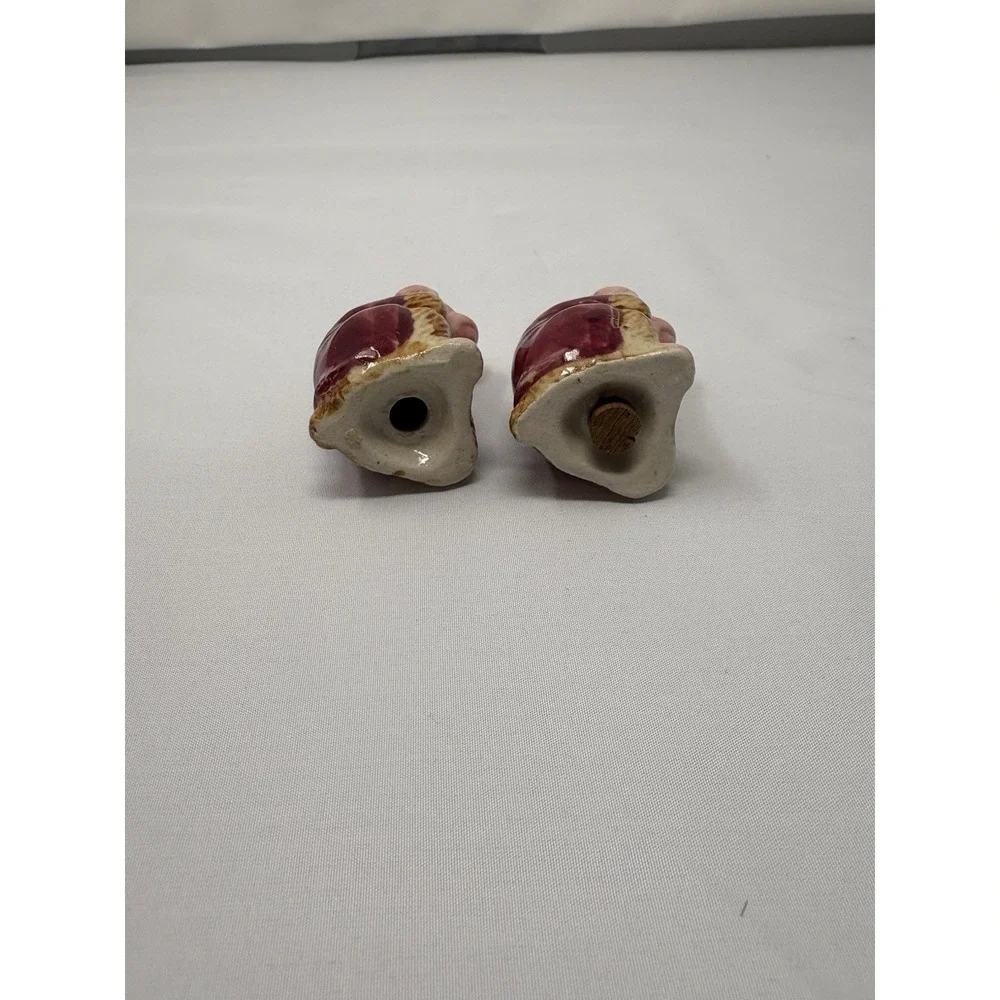 Vintage‎ Hear No Evil Monkey Salt & Pepper Shakers Mini Ceramic Hand Painted